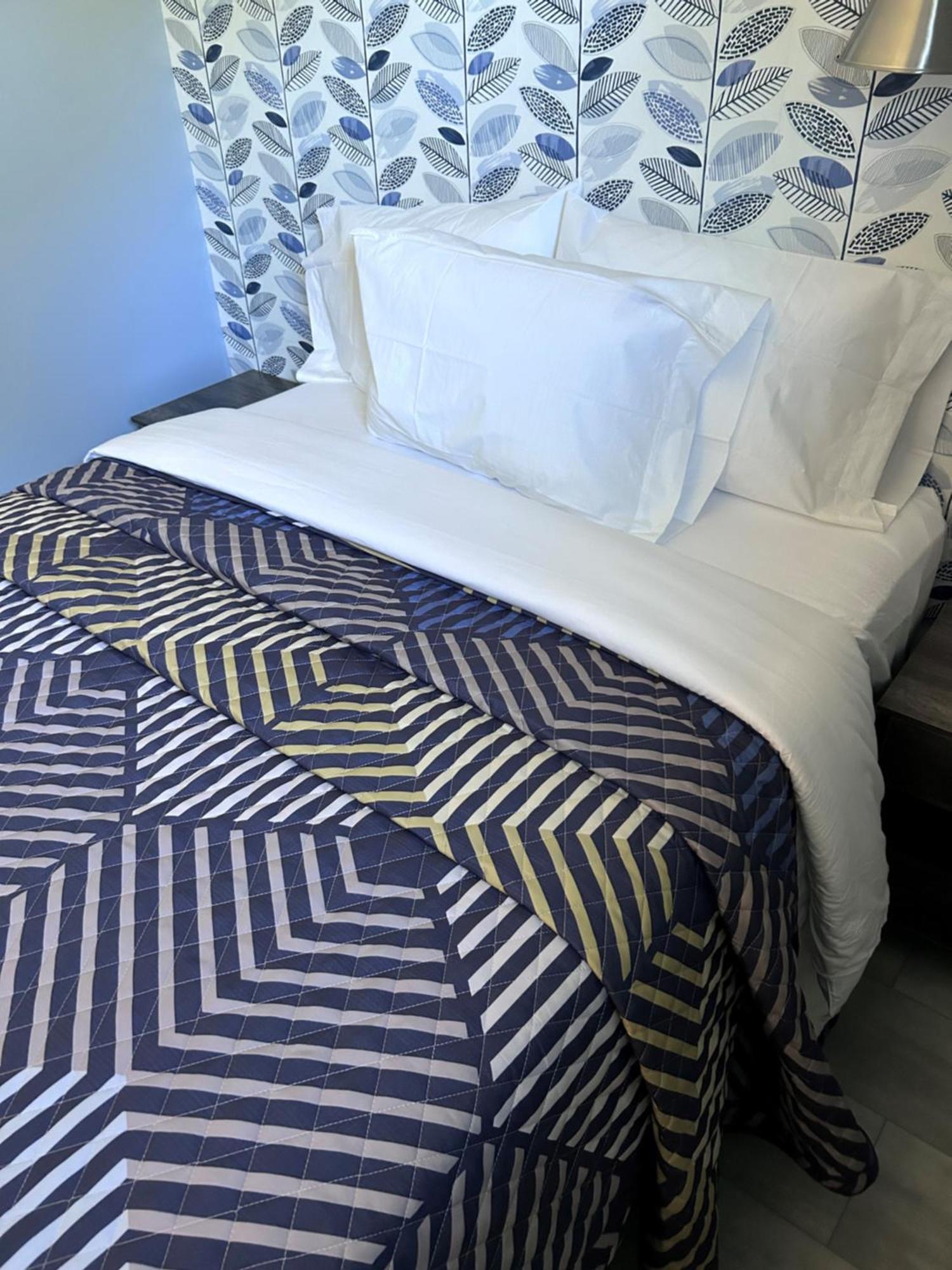 Wolastoq Inn And Suites Houlton 外观 照片
